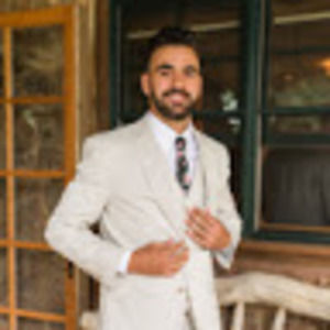 Meet your Posher, Zach